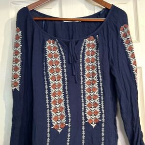 Solitaire Gauzy Embroidered Boho Top